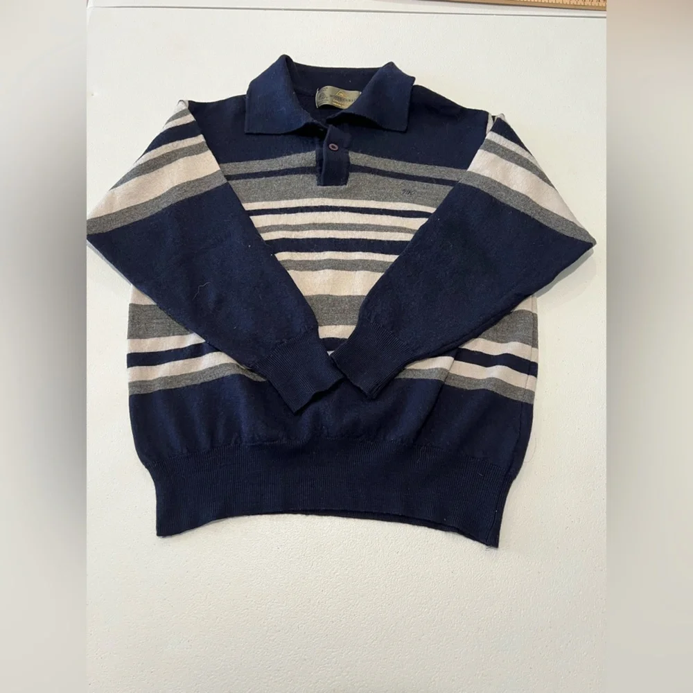 Monte Carlo striped sweater 1/4 button 100 % MAGNA WOOL collar Sz 40 12/14Years